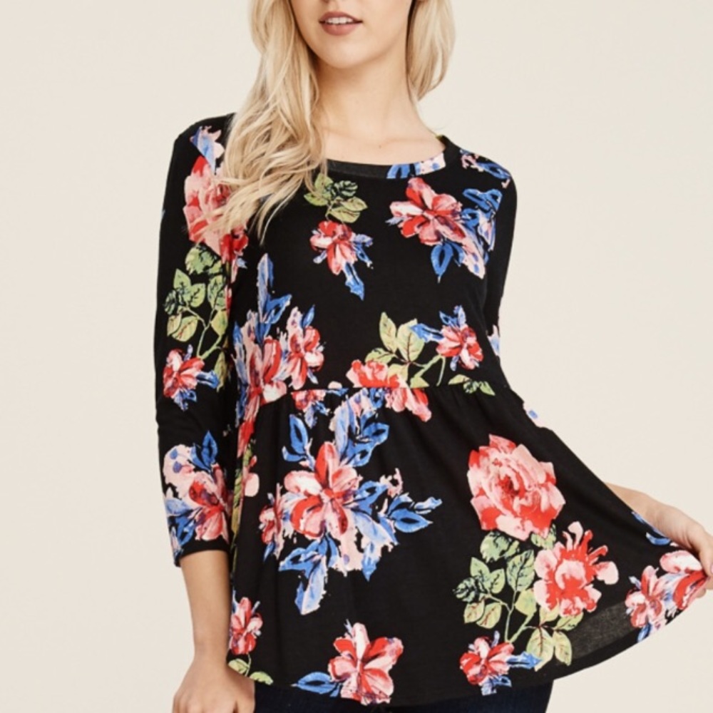 Crescent 3/4 Sleeve Top